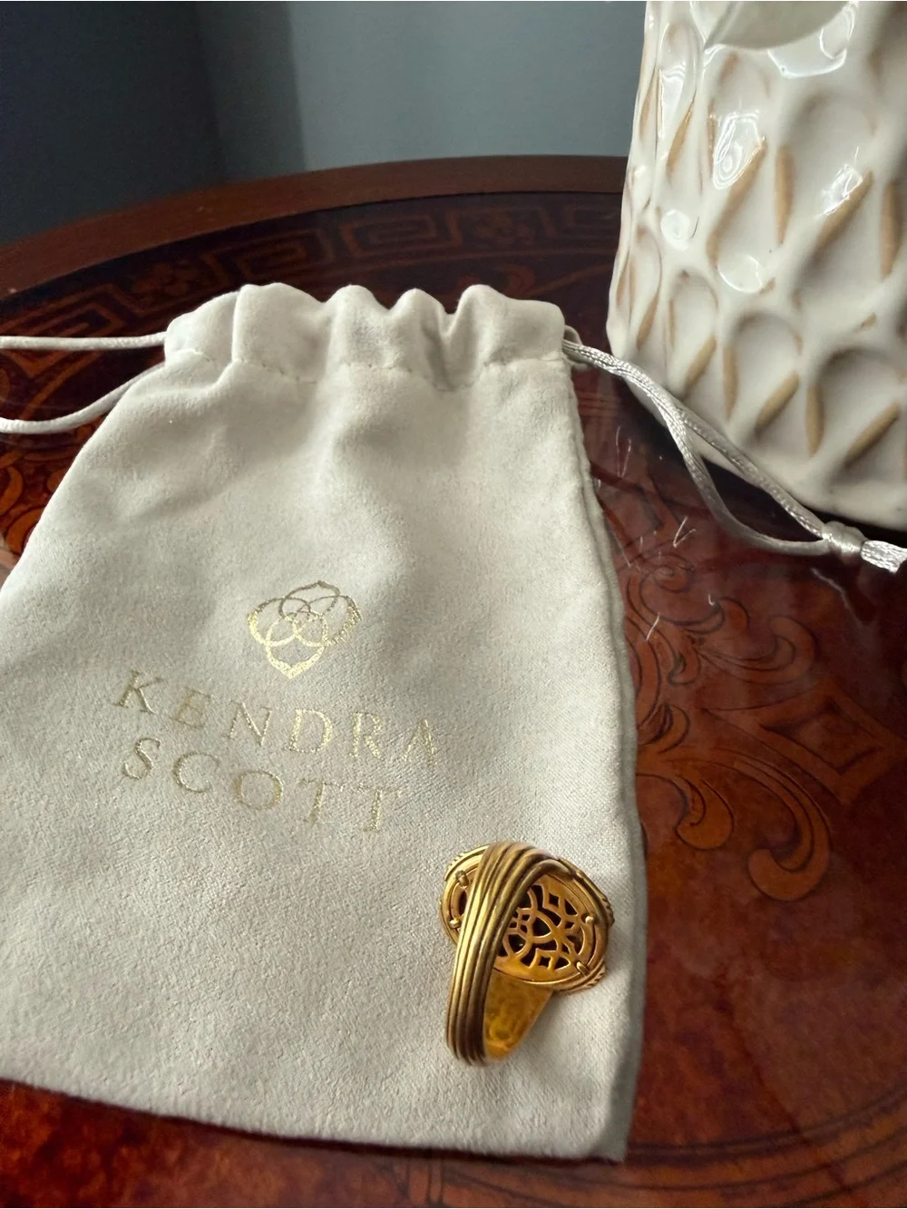 KENDRA SCOTT SCARAB RING - Picture 3 of 4
